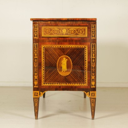 Commode en marqueterie côté