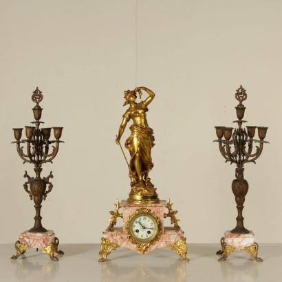 di mano in mano, orologio in antimonio, orologio dorato, orologio marmo rosa, orologio anfrite, orologio Auguste Moreau, orologio antiquariato, orologio francia, orologio 900
