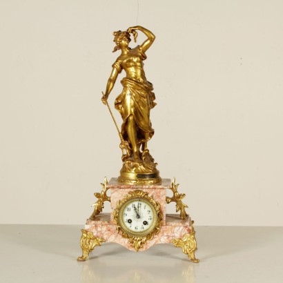 di mano in mano, orologio in antimonio, orologio dorato, orologio marmo rosa, orologio anfrite, orologio Auguste Moreau, orologio antiquariato, orologio francia, orologio 900