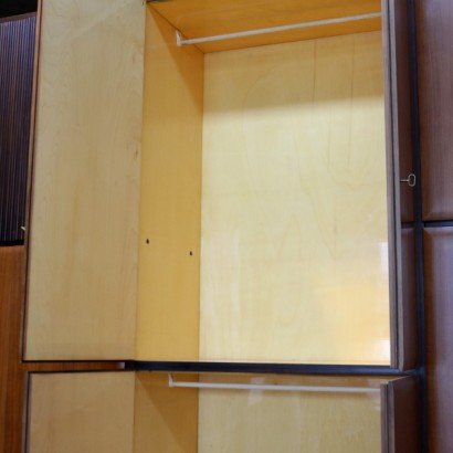 {* $ 0 $ *}, Kleiderschrank aus Teakfurnier, Kleiderschrank mit grissinierten Paneelen, moderner antiker Kleiderschrank, italienischer Kleiderschrank