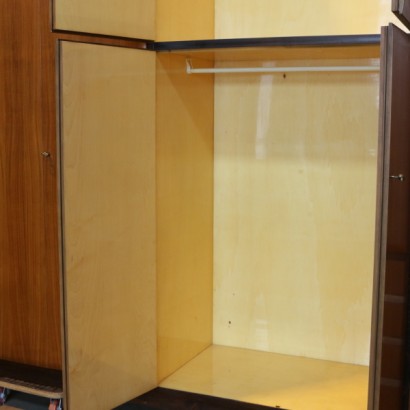 {* $ 0 $ *}, Kleiderschrank aus Teakfurnier, Kleiderschrank mit grissinierten Paneelen, moderner antiker Kleiderschrank, italienischer Kleiderschrank