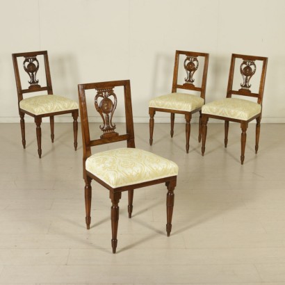 Gruppo di quattro sedie Neoclassiche