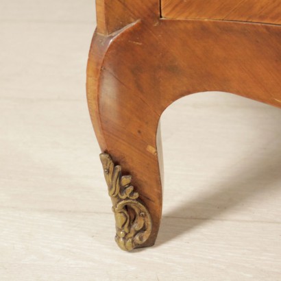 Piccolo secretaire - particolare Piccolo secretaire - particolare