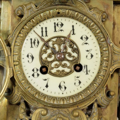 {* $ 0 $ *}, reloj de mesa, reloj de mesa, reloj antiguo, reloj antiguo, reloj de bronce, reloj 800, reloj 900, reloj de finales del siglo XIX
