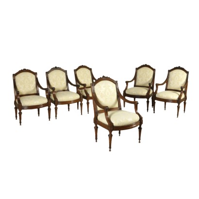 Groupe de 6 Fauteuils Louis XIV Noyer Italie XVIII Siècle