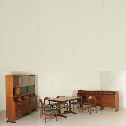 Tavolo anni 60 - arredo completo Tavolo anni 60 - arredo completo