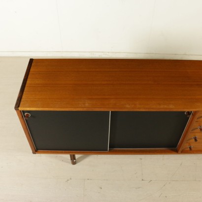 {* $ 0 $ *}, buffet années 60, années 60, buffet vintage, buffet moderne, buffet avec portes, buffet en teck, vintage italien, design moderne italien