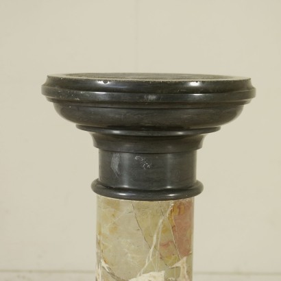 {* $ 0 $ *}, Säule für Vase, Säule in Marmor, Säule in schwarzem Marmor, Säule in Fleck, Säule 900, Säule früh 900