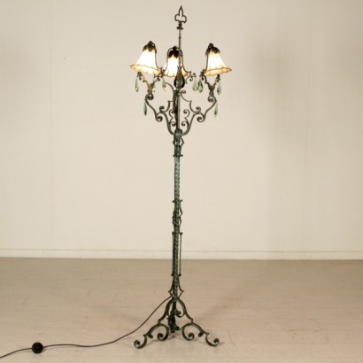 {* $ 0 $ *}, Eisenlampe, Lampe mit Lampenschirmen, Kristalllampe, Farblampe, 900er Lampe, Vintage Lampe, Antike Lampe, Designerlampe, Italienische Lampe