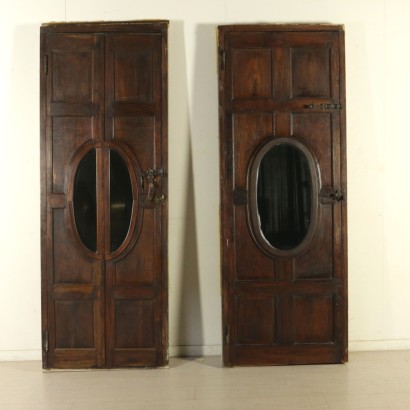 di mano in mano, coppia di porte intagliate, porte intagliate, porte antiche, porte antiquariato, porte 900, porte in legno esotico, legno esotico, porte intagliate