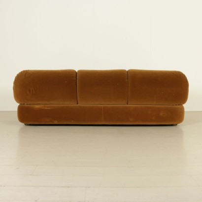 1970s sofa - back