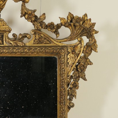 {* $ 0 $ *}, Spiegel im Stil, Spiegel 900, vergoldeter Spiegel, Spiegel aus vergoldetem Holz, Spiegel aus den frühen 1900er Jahren, Spiegel aus den frühen 1900er Jahren