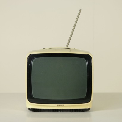 di mano in mano, televisione Telefunken, televisione vintage, televisione di modernariato, tv anni 70, tv vintage, televisione anni 70, elettronica anni 70