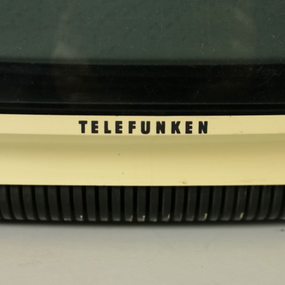 {* $ 0 $ *}, télévision Telefunken, télévision vintage, télévision antique moderne, télévision des années 70, télévision vintage, télévision des années 70, électronique des années 70