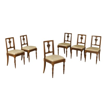 Gruppe von sechs Klassizistische stühle