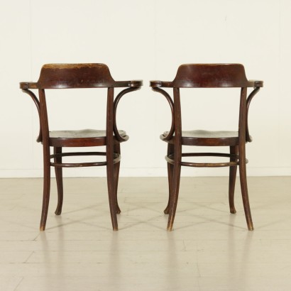 Pair of Kohn small armchairs - back