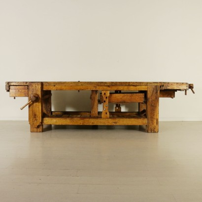 Carpenter Table