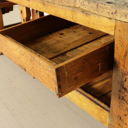 Carpenter Table - detail