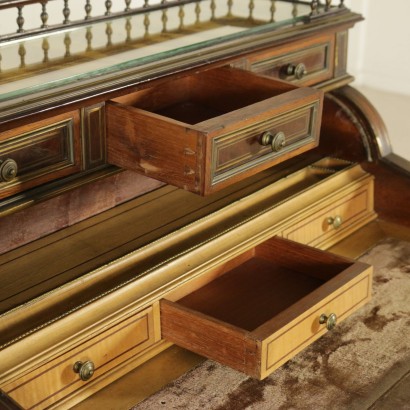 Drop-leaf Secretaire Writing Desk - detail