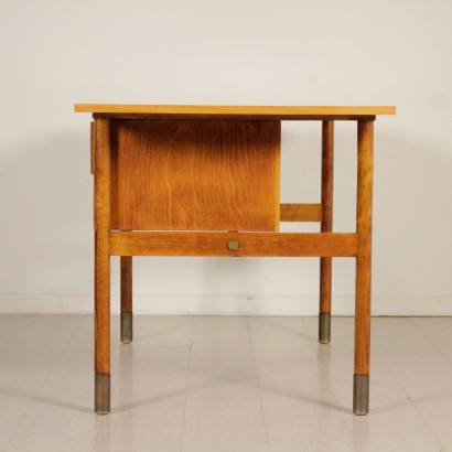 modernariato, modernariato di design, tavolo, tavolo modernariato, tavolo di modernariato, tavolo italiano, tavolo vintage, tavolo anni '60, tavolo design anni 60