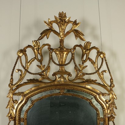 Mirror, neoclassical-particular