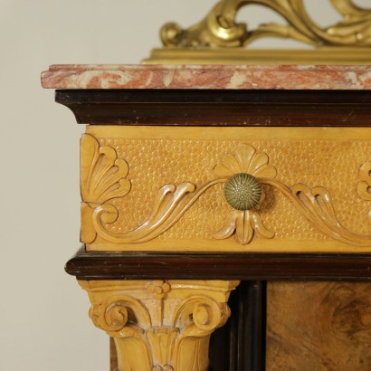 Revival Chest of Drawers with Mirror - detail