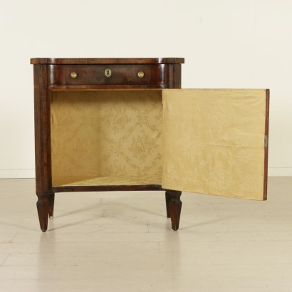 Sideboard with convex front