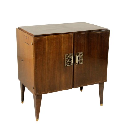 modernariato, modernariato di design, credenza, credenza modernariato, credenza di modernariato, credenza italiana, credenza vintage, credenza anni '50, credenza design anni 50