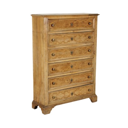 Chest of drawers with six drawers