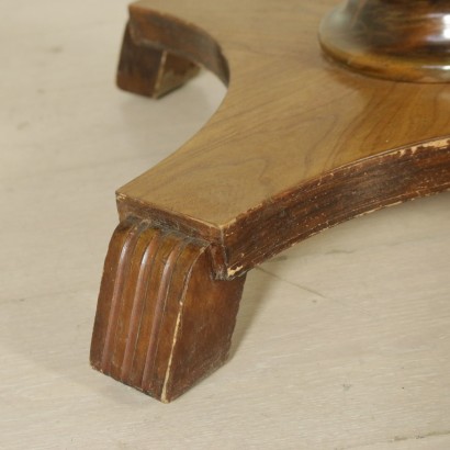 Mechanical Table - detail