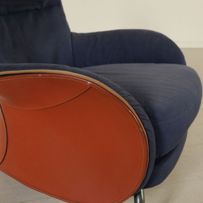 Armchair designed by Vico Magistretti - detail
