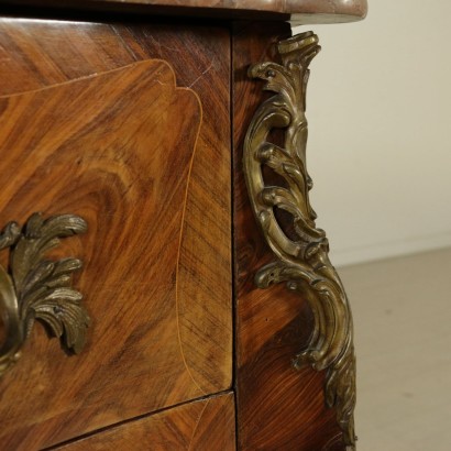 French Late Baroque chest of drawers - detail