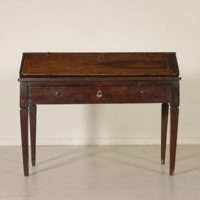 antiquités, table basse, tables basses antiques, table basse antique, table basse italienne antique, table basse antique, table basse néoclassique, table basse des années 900