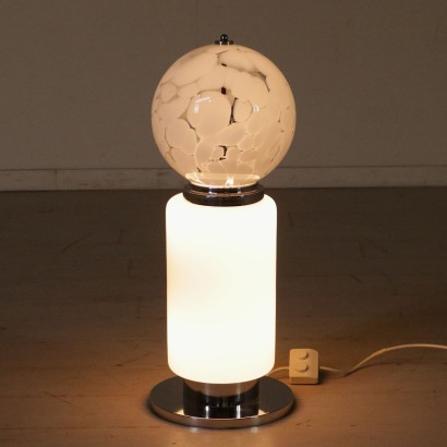 moderne Antiquitäten, moderne Design-Antiquitäten, Tischlampe, moderne Antiquitäten-Tischlampe, moderne Antiquitäten-Tischlampe, italienische Tischlampe, Vintage-Tischlampe, 60er-Jahre-Tischlampe, 60er-Jahre-Design-Tischlampe