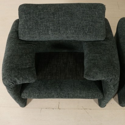 modern antiques, modern design antiques, armchair, modern antique armchair, modern antique armchair, Italian armchair, vintage armchair, 70s-80s armchair, 70s-80s design armchair, maralunga armchairs, maralunga magistretti, cassina production, cassina, cassina armchair