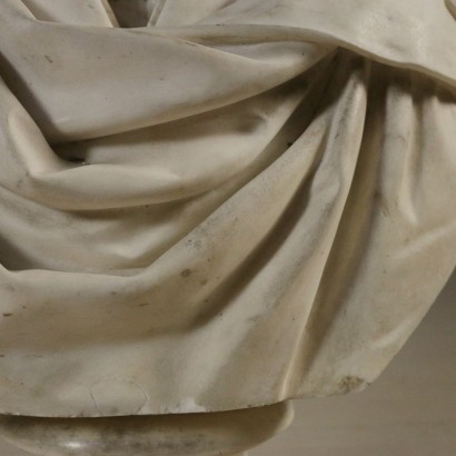 Busto in Marmo di Antonio Cavriani-particolare