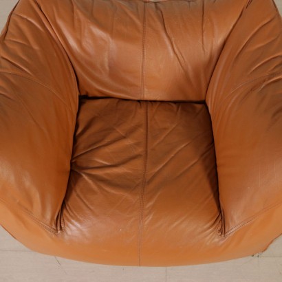 {* $ 0 $ *}, Mario Bellini armchair, mario bellini, le bambole, le bambole armchair, b & b italy production, bellini for b & b italy