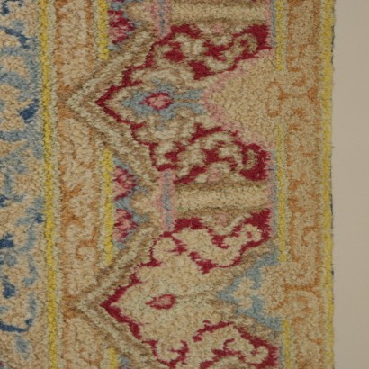 Kerman carpet - Iran-particular