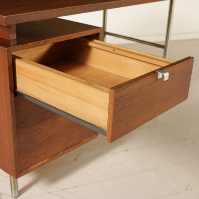 moderne Antiquitäten, modernes Design Antiquitäten, Schreibtisch, moderner Antik Schreibtisch, moderner Antiquitäten Schreibtisch, amerikanischer Schreibtisch, Vintage Schreibtisch, 60er / 70er Schreibtisch, 60er 70er Design Schreibtisch, George Nelson Schreibtisch.