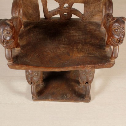 antiguo, sillón, sillones antiguos, sillón antiguo, sillón mexicano antiguo, sillón antiguo, sillón neoclásico, sillón siglo XX, sillón tallado.