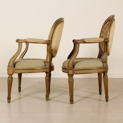 Paar Klassizistische Sessel-links