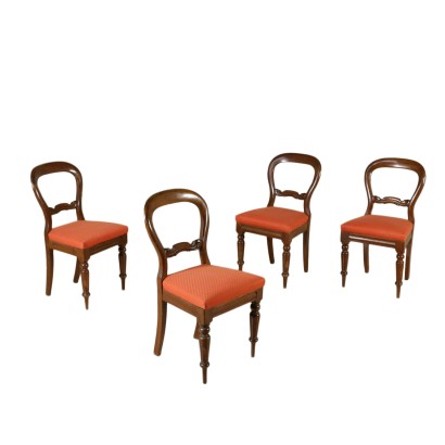 Gruppe von Vier Stühlen Englischen