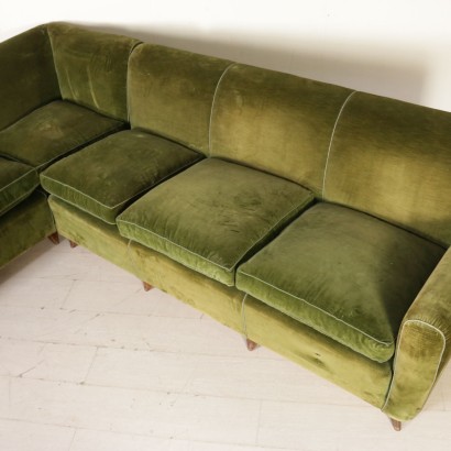 modernariato, modernariato di design, divano, divano modernariato, divano di modernariato, divano italiano, divano vintage, divano anni 40-50, divano design anni 40-50, divano ad angolo, divano in velluto.