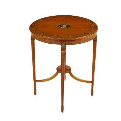 antiquités, table basse, tables basses anciennes, table basse ancienne, ancienne table basse anglaise, table basse ancienne, table basse néoclassique, table basse des années 900, table ronde, table ronde anglaise.