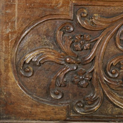 Engraved chest-detail
