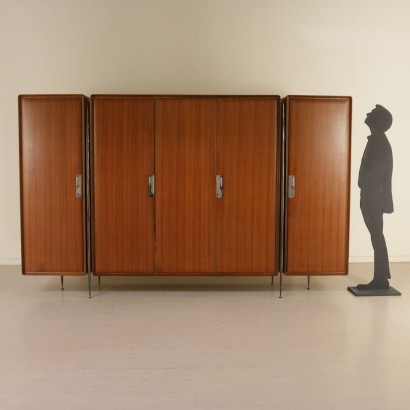 antiquité moderne, design moderne, armoire, armoire moderne, armoire moderne, armoire italienne, armoire vintage, armoire 60's, armoire design 60's, meubles Silvio Cavatorta.