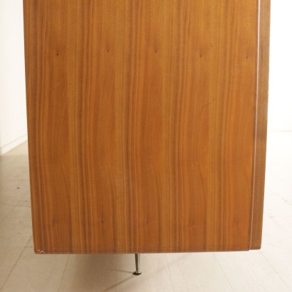 Modern Antik, modernes Design, Kleiderschrank, moderner Kleiderschrank, moderner Kleiderschrank, italienischer Kleiderschrank, Vintage Kleiderschrank, 60er Kleiderschrank, 60er Design Kleiderschrank, Silvio Cavatorta Möbel.