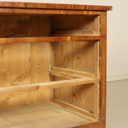 Neoclassical Chest of Drawers Walnut Italy Last Quarter of 1700