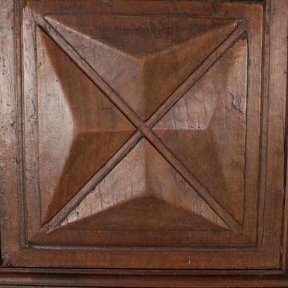 Corner unit in Antique Wood -detail