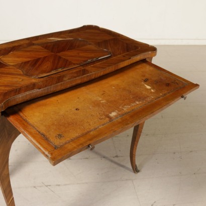 antiques, coffee table, antique coffee tables, antique coffee table, antique Italian coffee table, antique coffee table, neoclassical table, 20th century coffee table, coffee table with lectern.